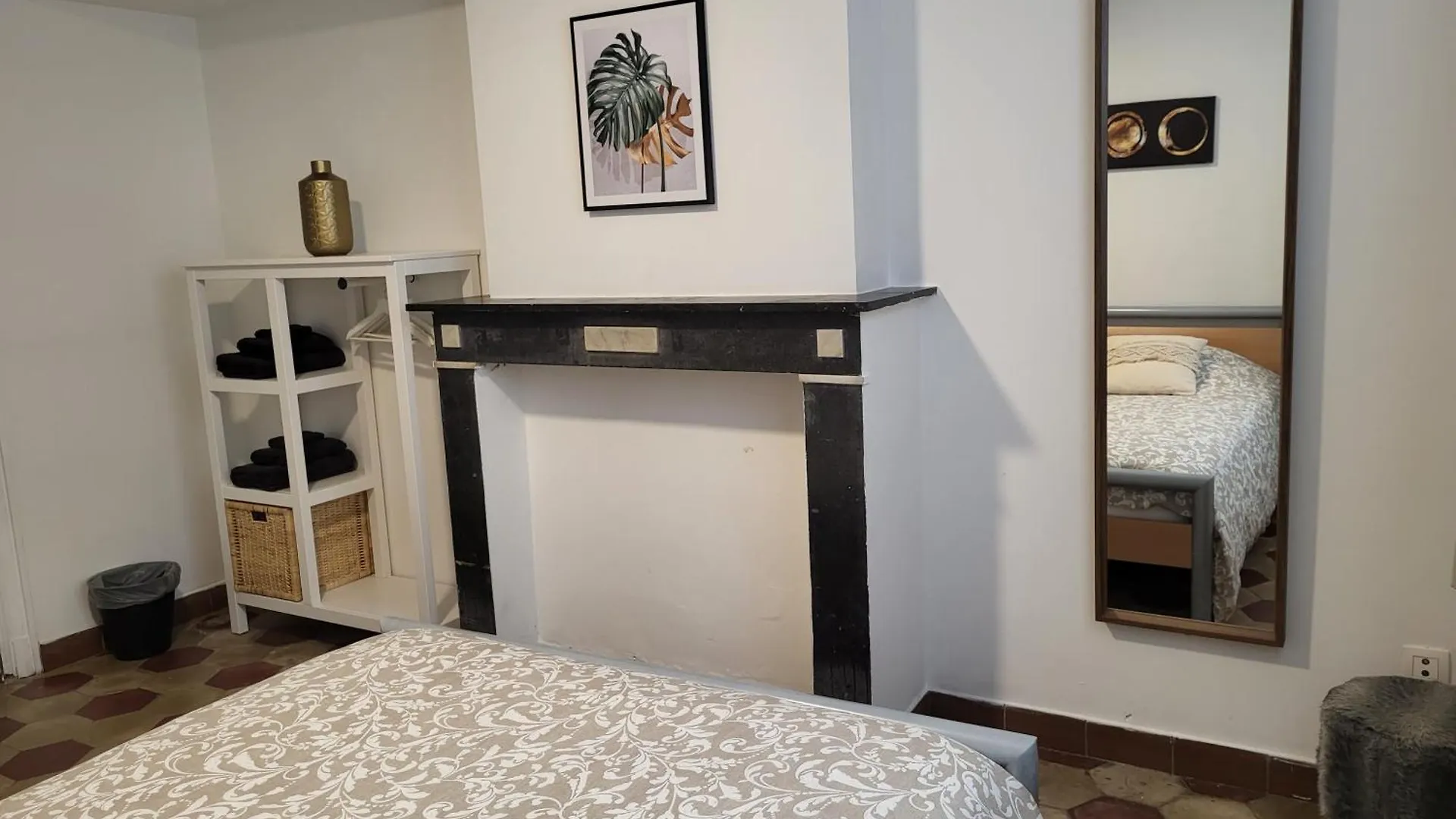 Brussels Bed & Blockchain Private Rooms With Shared Bathroom Belgium